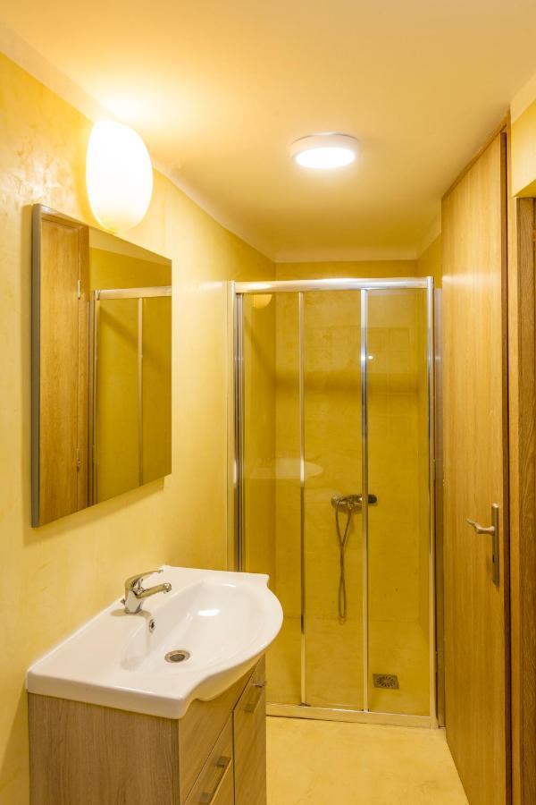 Psirri Lofts Apartment Athens Exterior photo